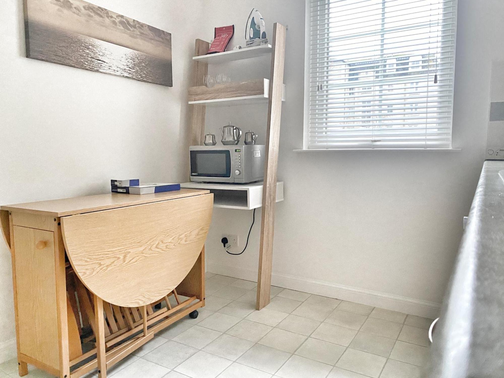 Ground Floor Central 1 Bed With Parking แอเบอร์ดีน ภายนอก รูปภาพ